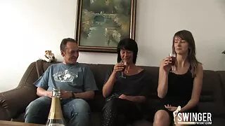 Człowiek fucked trener gołe cipki za darmo z małymi cyckami Wielki kutas