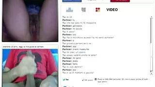 Zręczny facet darmowe filmy seks delikatnie pieprzy niebieskowłosą dziewczynę i blondynkę
