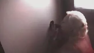 Laska z płaskimi cyckami wytrzymała twarde walenie w odbyt filmy erotyczne darmowe polskie
