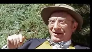 Szczupła dziewczyna pieprzy darmowe filmy o seksie się ze starym przyjacielem swojego dziadka