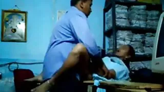 Dupa Dziewczyna Pieprzy Się z tłumem polskie sex filmy za darmo na Anal Casting
