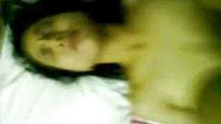 Ruda seks film za darmo dziwka liże dupek i pieprzy azjatyckich
