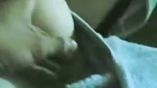 Murzyn usiadł na twarzy i otrzymał od niego darmowy sex z psem namiętny Interracial ruchanie